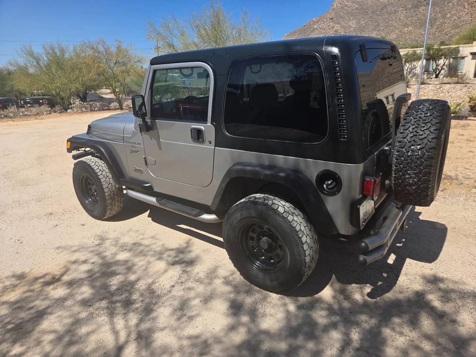2000 Jeep TJ Wrangler - Image 4 of 11