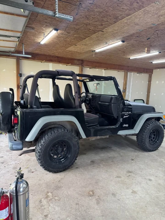 2000 Jeep TJ Wrangler - Image 4 of 17