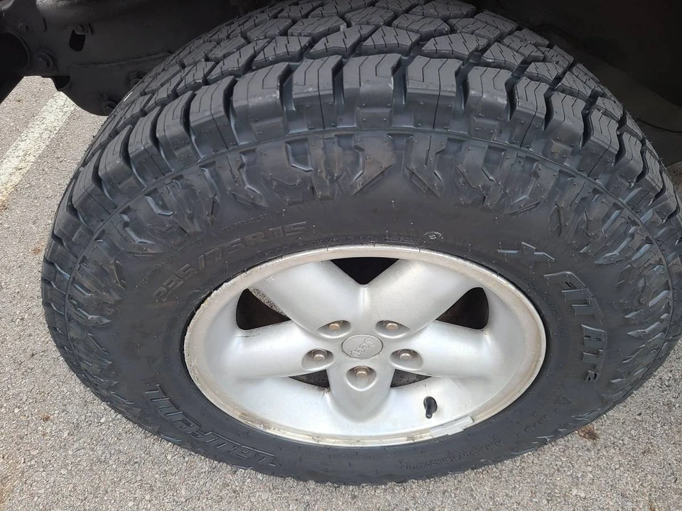 2000 Jeep TJ Wrangler - Image 10 of 20