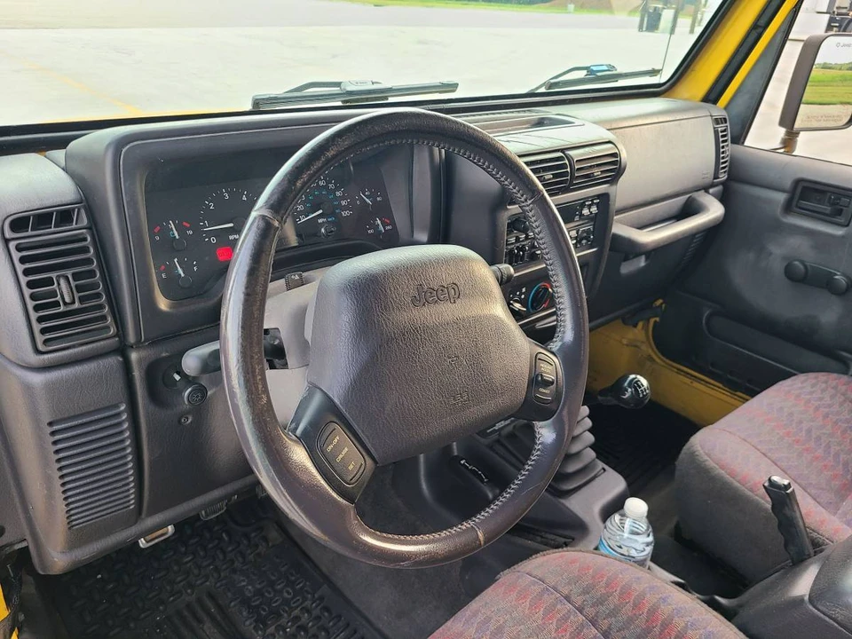 2000 Jeep TJ Wrangler - Image 8 of 20