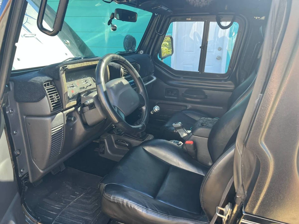 2000 Jeep TJ Wrangler - Image 13 of 15