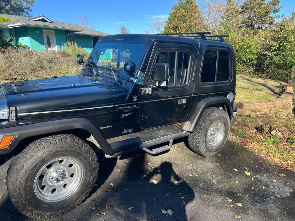 2000 Jeep TJ Wrangler - Image 5 of 15