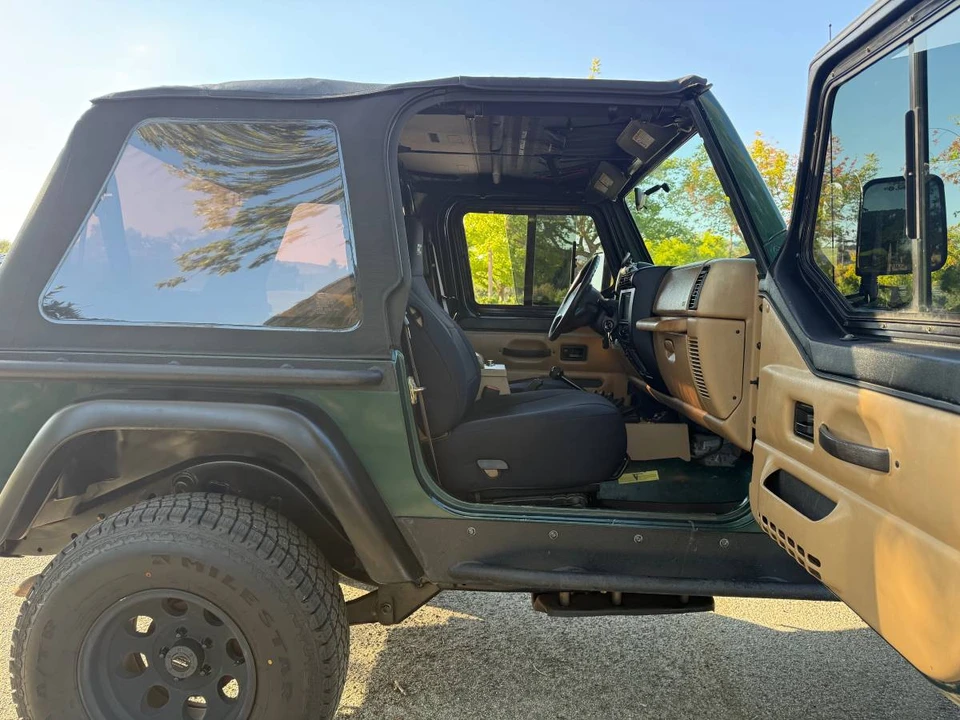 2000 Jeep TJ Wrangler - Image 8 of 13