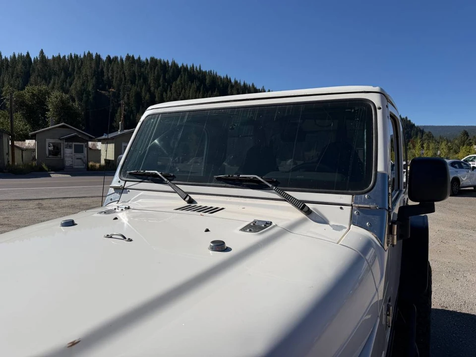 2000 Jeep TJ Wrangler - Image 9 of 17