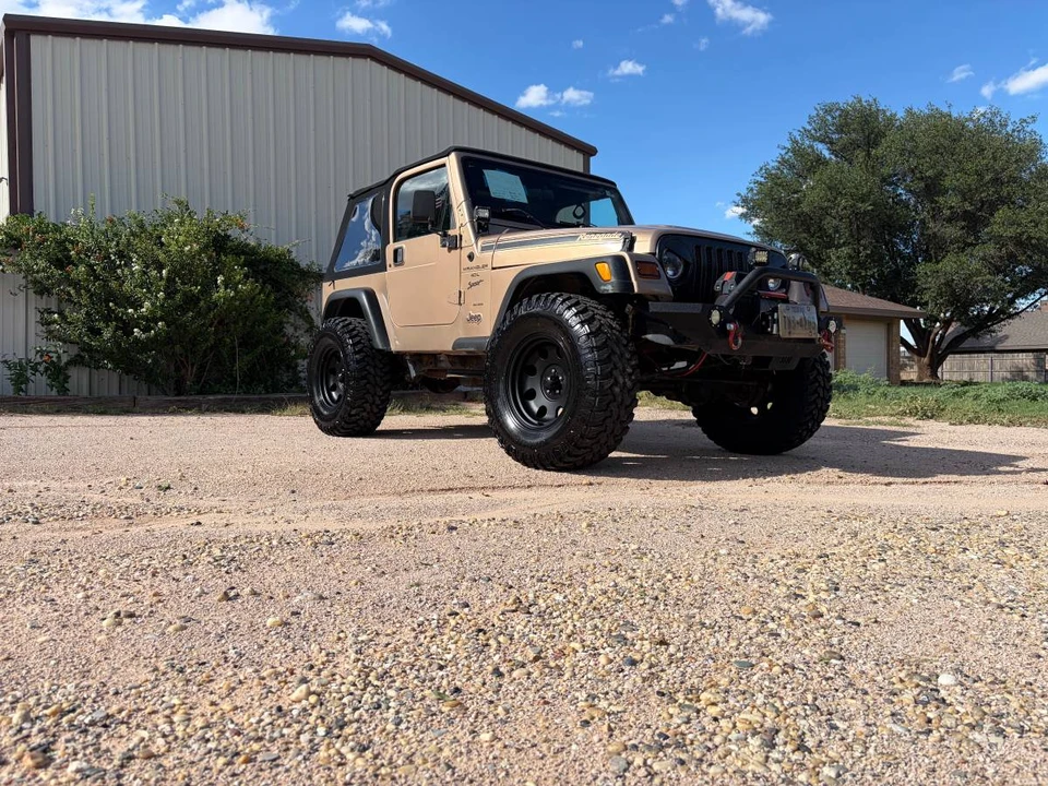 2000 Jeep TJ Wrangler - Image 9 of 15