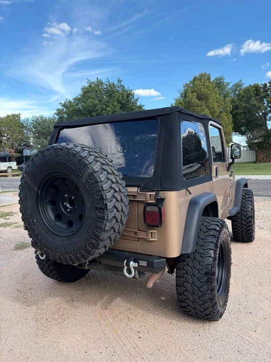 2000 Jeep TJ Wrangler - Image 10 of 15