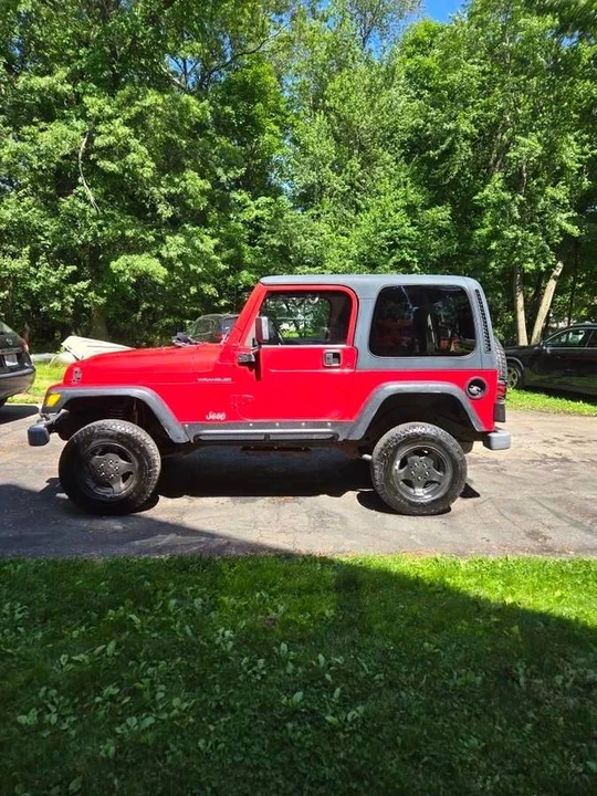 2000 Jeep TJ Wrangler - Image 3 of 4