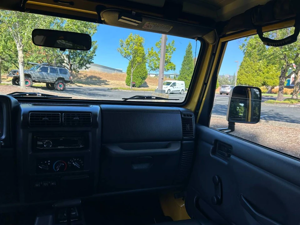 2000 Jeep TJ Wrangler - Image 12 of 24