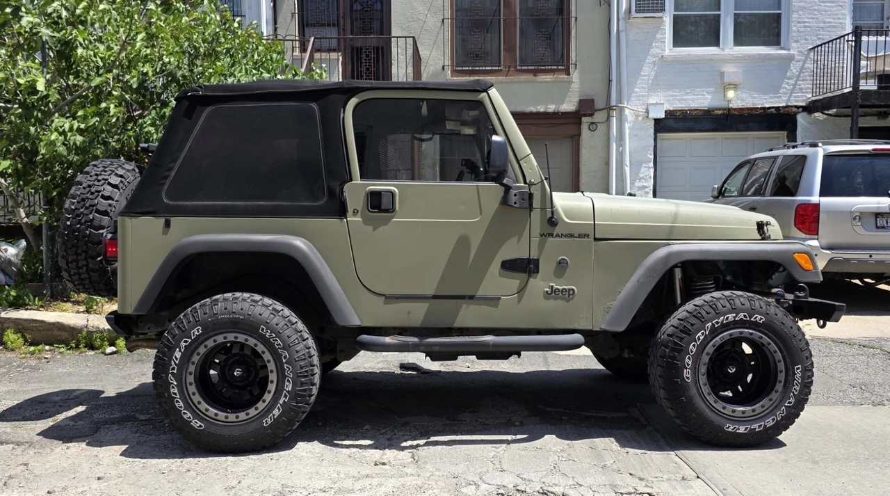 2000 Jeep TJ Wrangler - Image 6 of 10