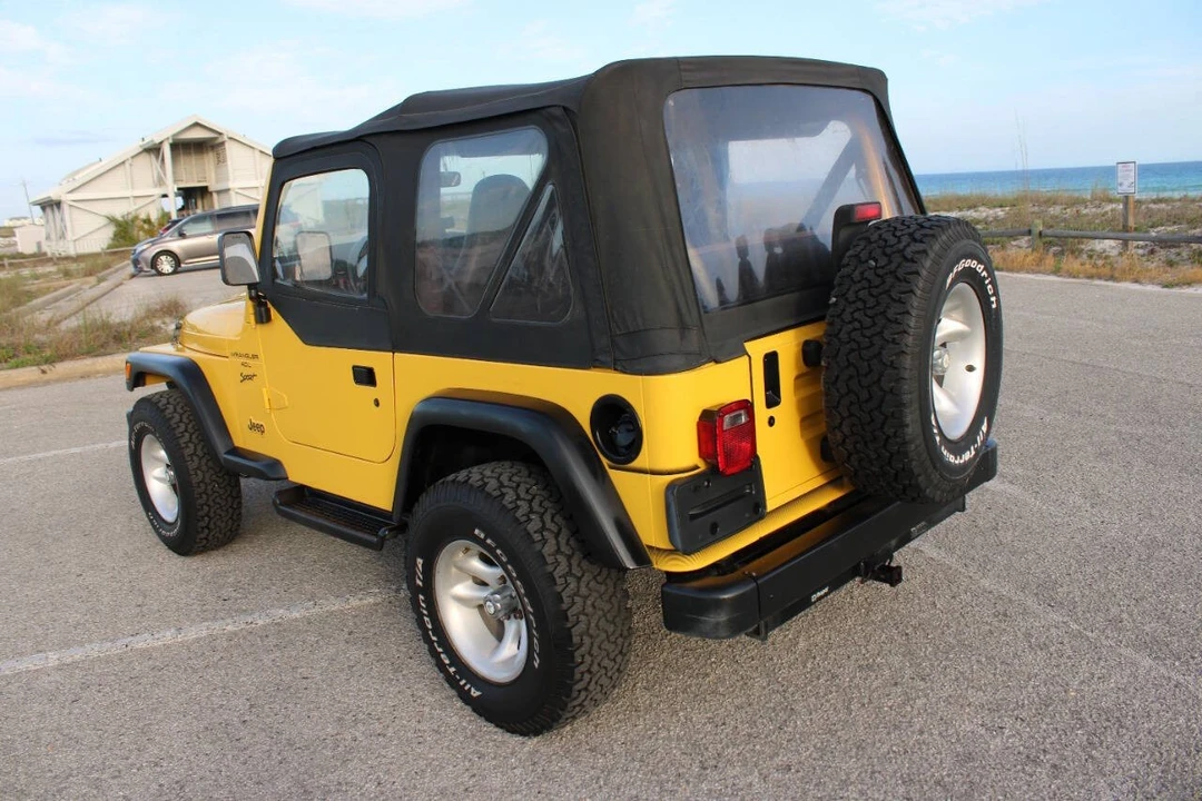 2000 Jeep TJ Wrangler - Image 8 of 31