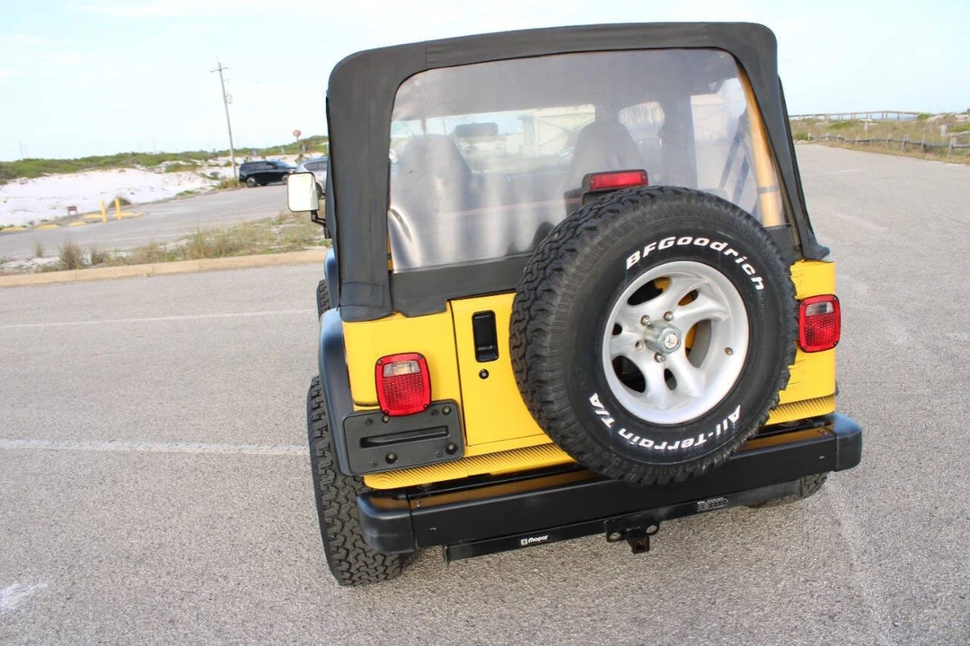 2000 Jeep TJ Wrangler - Image 10 of 31