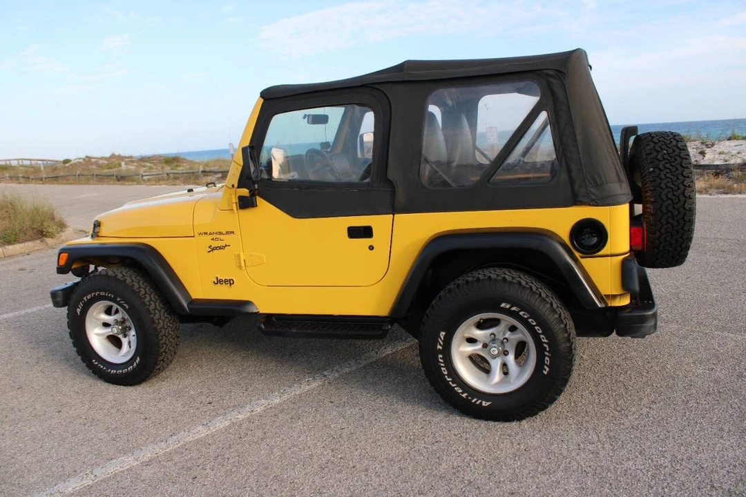 2000 Jeep TJ Wrangler - Image 6 of 31