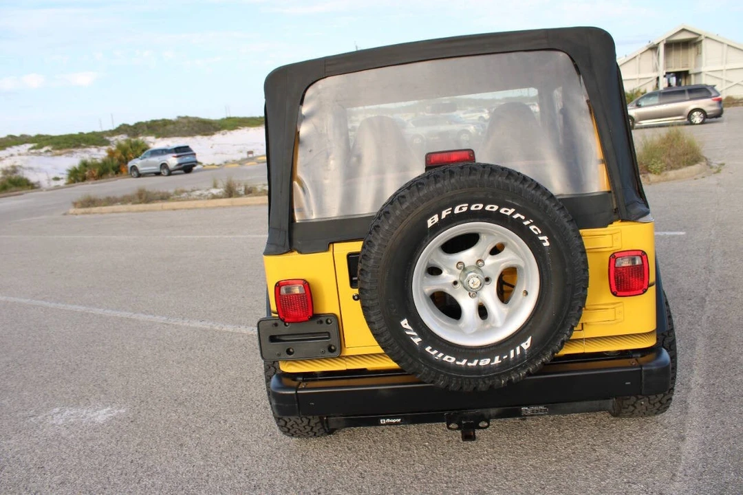 2000 Jeep TJ Wrangler - Image 11 of 31