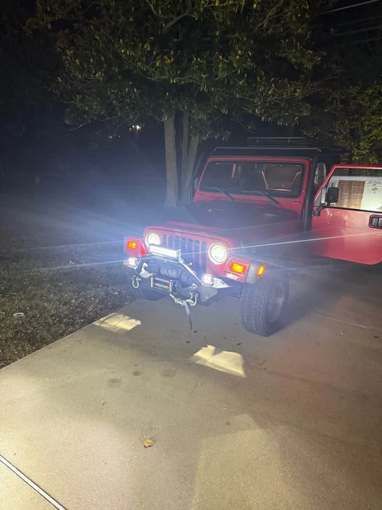 2000 Jeep Wrangler - Image 6 of 13
