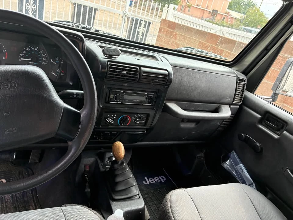 2000 Jeep TJ Wrangler - Image 11 of 11