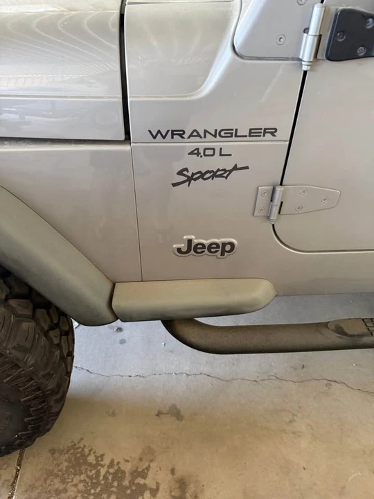 2000 Jeep TJ Wrangler - Image 18 of 19
