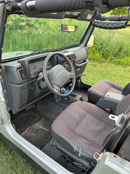 2000 Jeep TJ Wrangler - Image 5 of 7