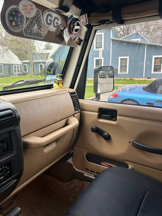 2000 Jeep TJ Wrangler - Image 9 of 23