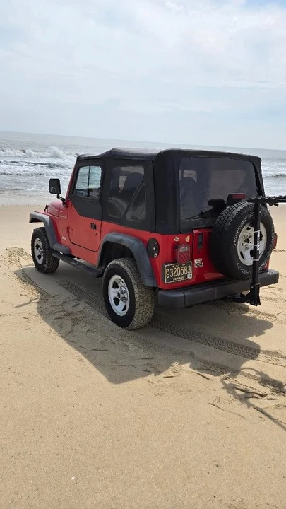 2000 Jeep TJ Wrangler - Image 3 of 12