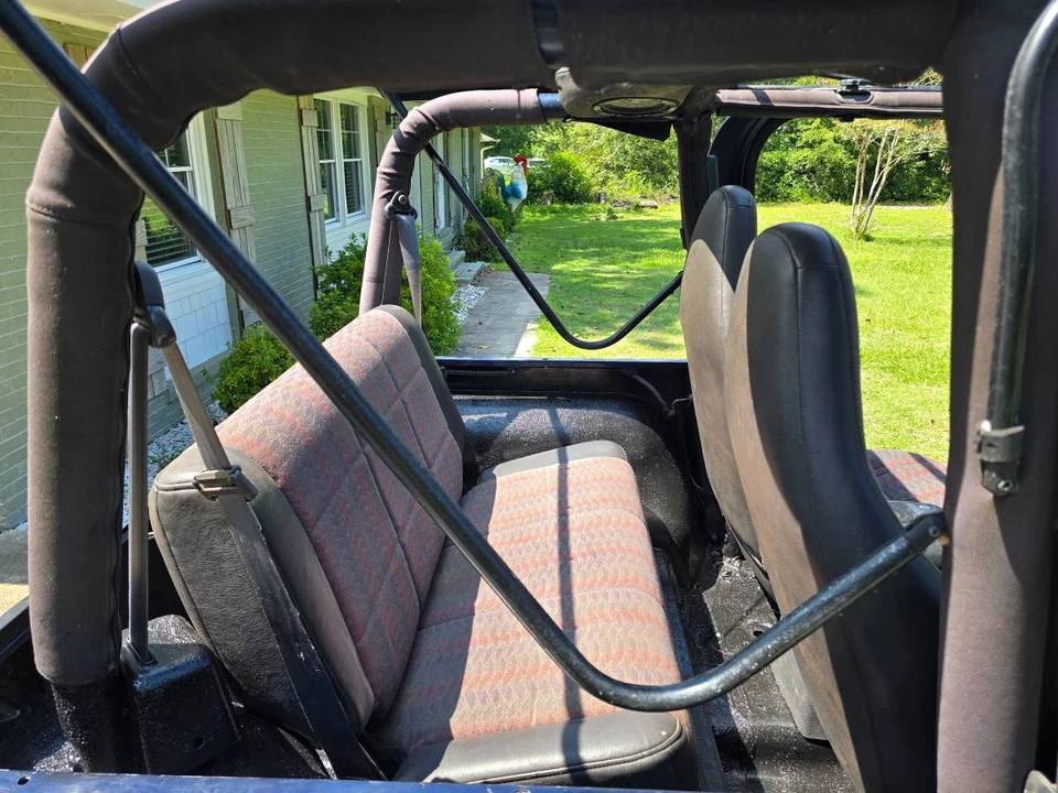 2000 Jeep TJ Wrangler - Image 8 of 13