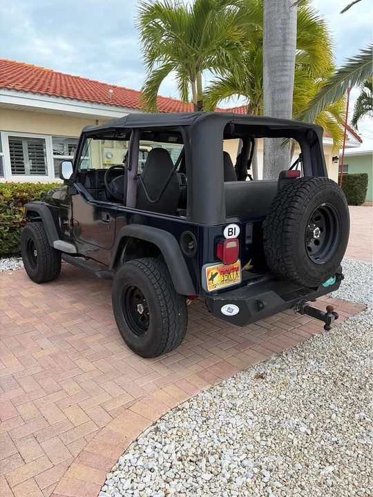 2000 Jeep TJ Wrangler - Image 4 of 9