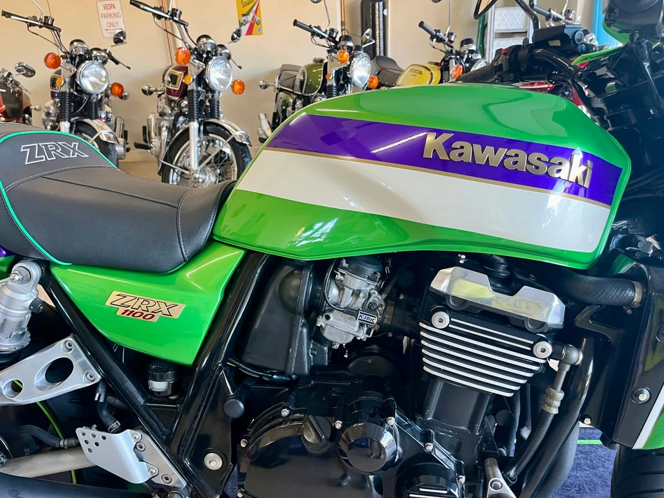 2000 Kawasaki ZRX1100 - Image 28 of 31