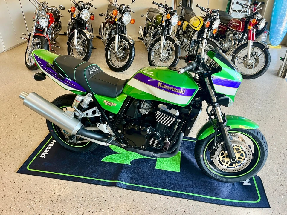 2000 Kawasaki ZRX1100 - Image 8 of 31