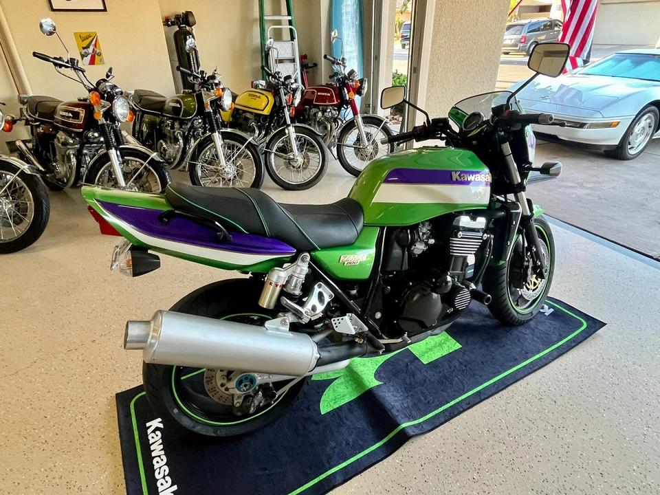 2000 Kawasaki ZRX1100 - Image 16 of 31