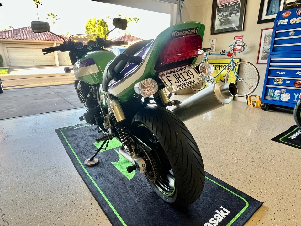 2000 Kawasaki ZRX1100 - Image 19 of 31