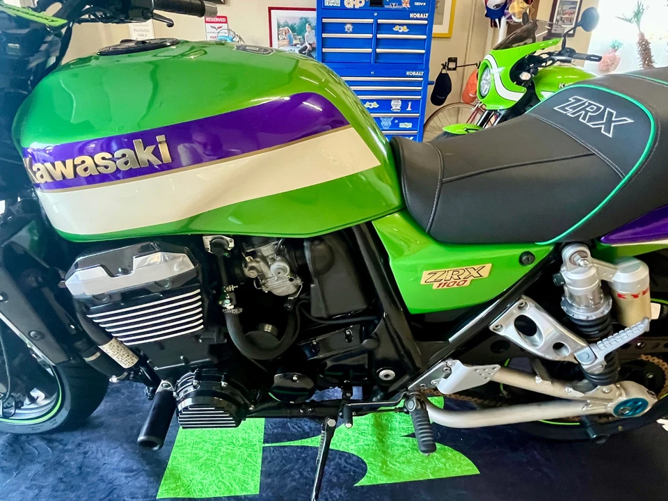 2000 Kawasaki ZRX1100 - Image 25 of 31