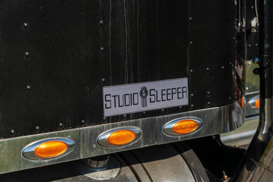 2000 Kenworth W900 - Image 11 of 23