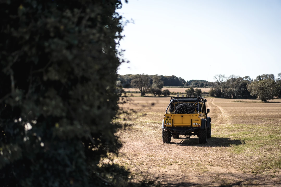 2000 Land Rover Defender 110 - Image 22 of 31