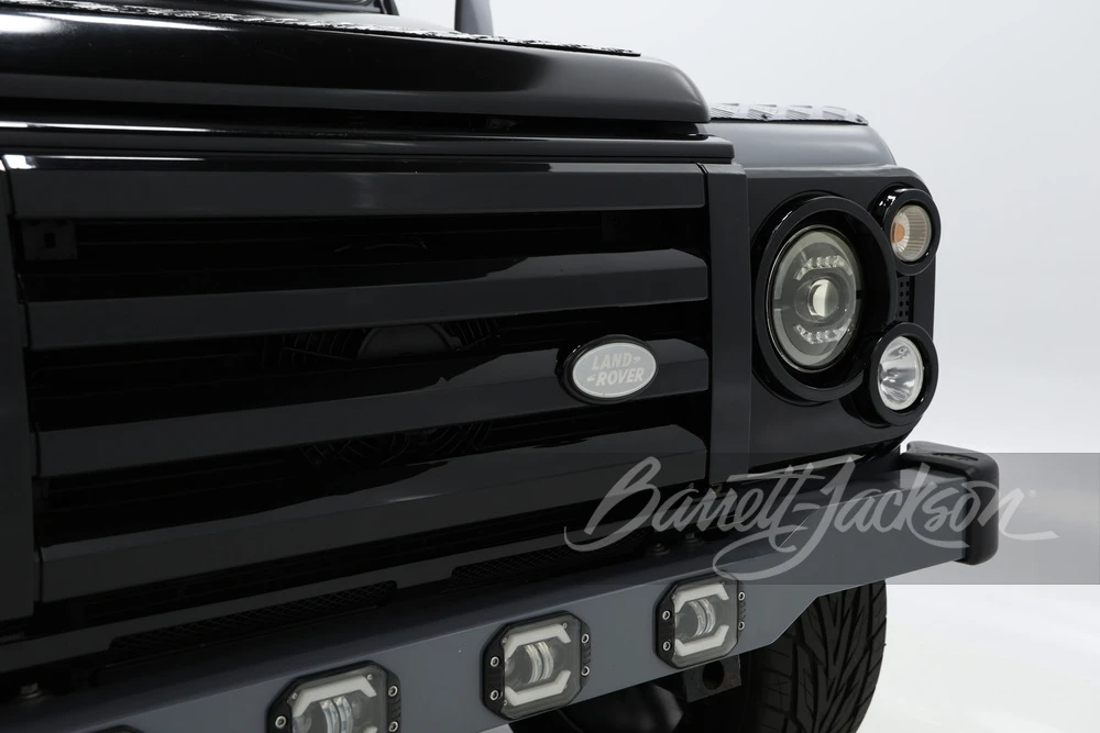 2000 Land Rover Defender 90 - Image 16 of 31