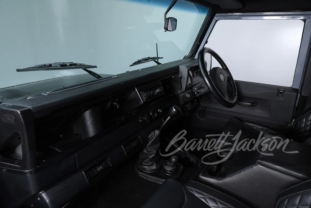 2000 Land Rover Defender 90 - Image 23 of 31