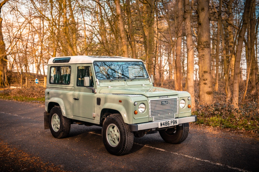 2000 Land Rover Defender 90 - Image 7 of 31