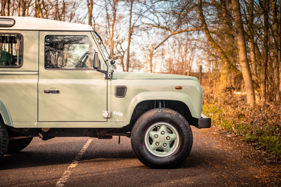 2000 Land Rover Defender 90 - Image 27 of 31
