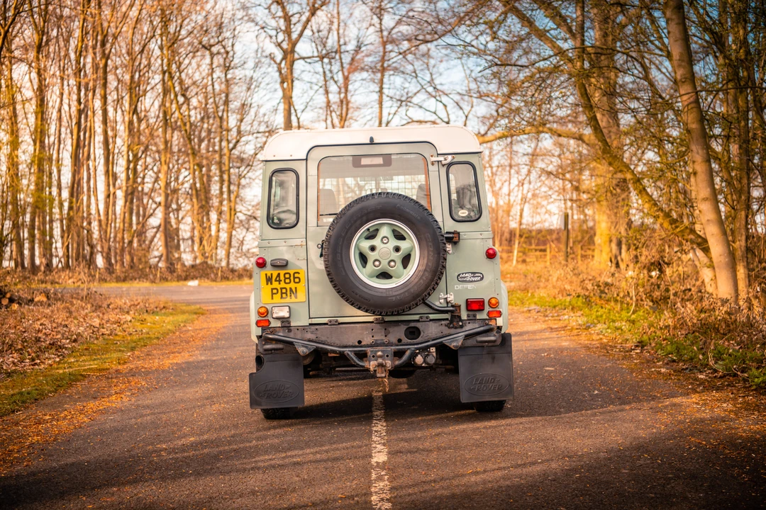 2000 Land Rover Defender 90 - Image 13 of 31