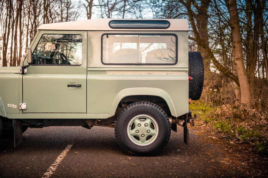 2000 Land Rover Defender 90 - Image 29 of 31