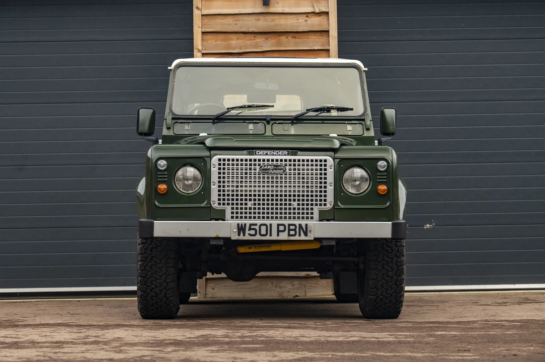 2000 Land Rover Defender 90 - Image 18 of 31