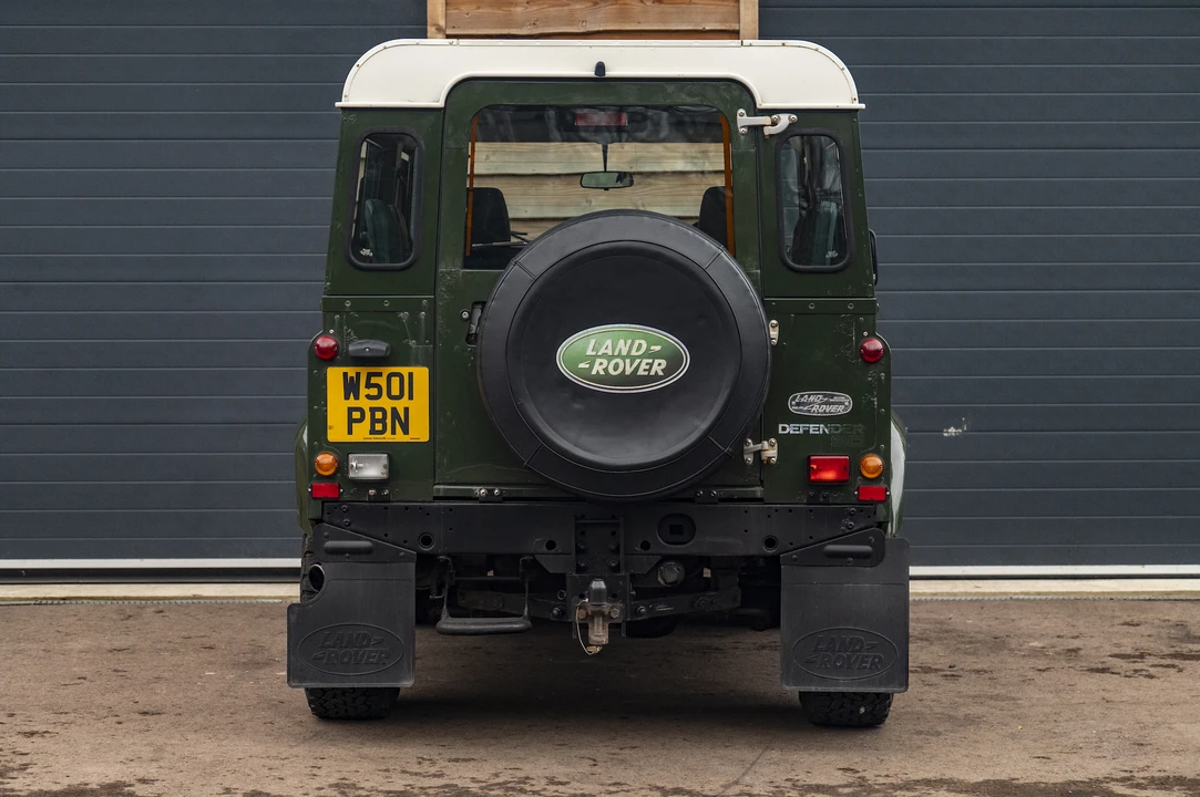 2000 Land Rover Defender 90 - Image 14 of 31