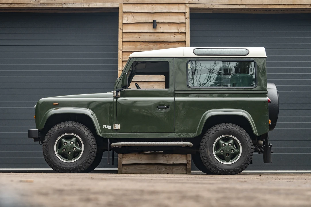 2000 Land Rover Defender 90 - Image 30 of 31