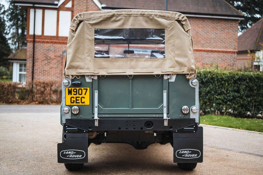 2000 Land Rover Defender 90 - Image 8 of 31
