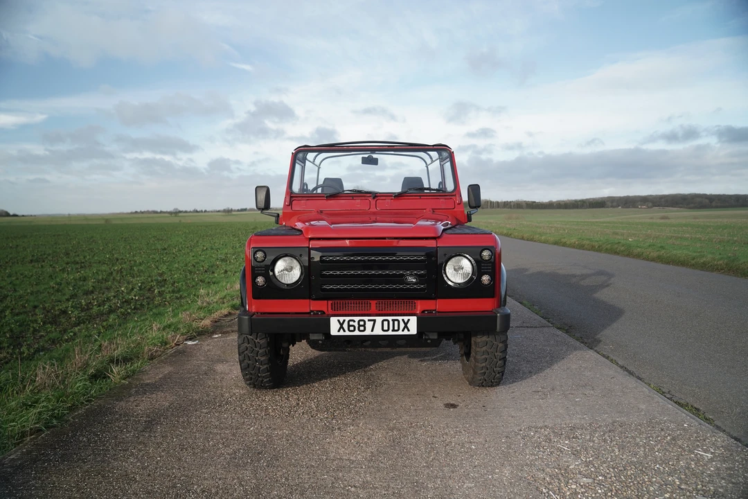 2000 Land Rover Defender 90 - Image 3 of 31