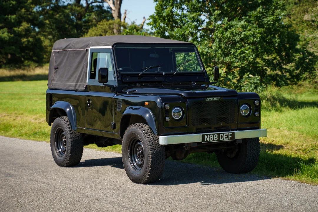 2000 Land Rover Defender 90 - Image 13 of 31
