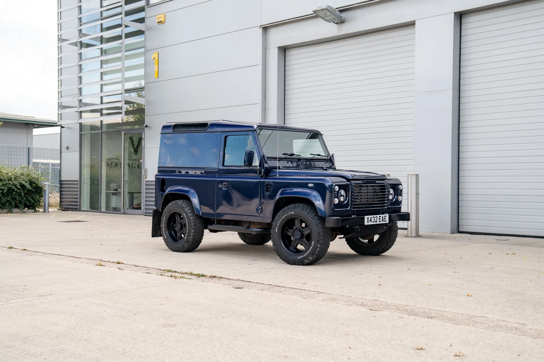 2000 Land Rover Defender 90 - Image 17 of 31