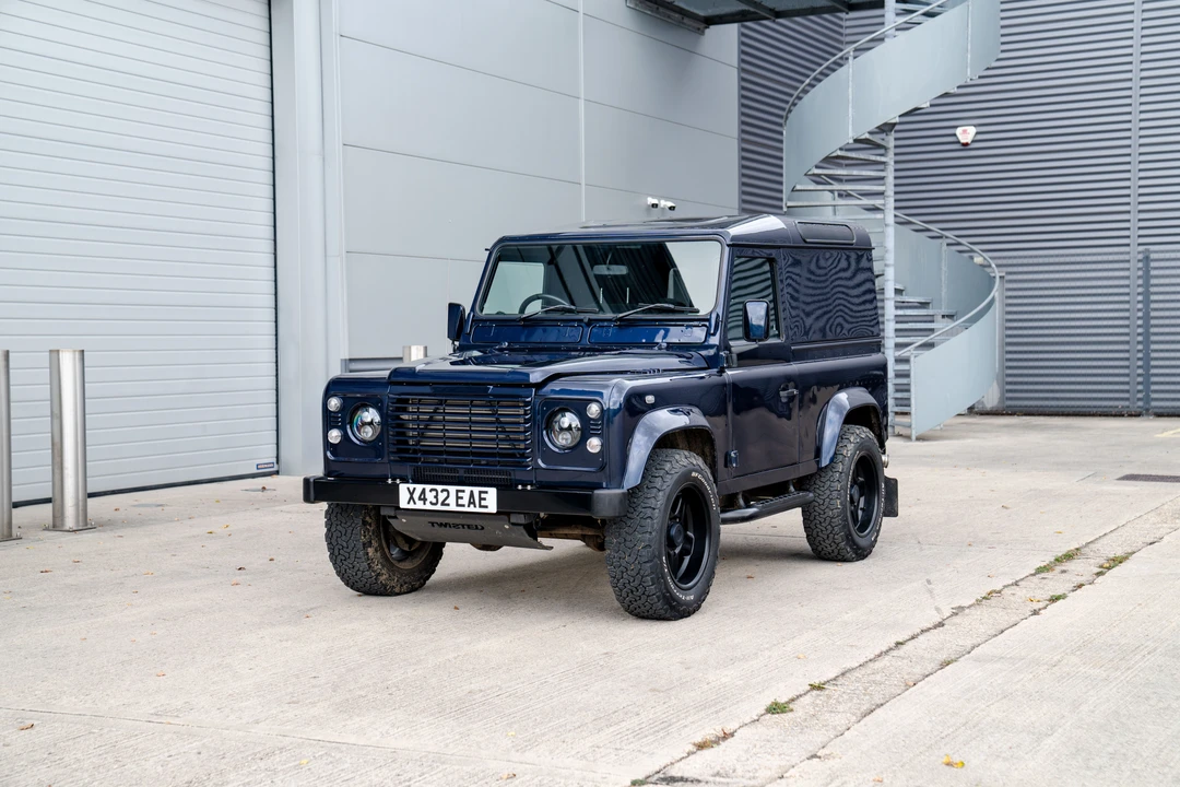 2000 Land Rover Defender 90 - Image 12 of 31