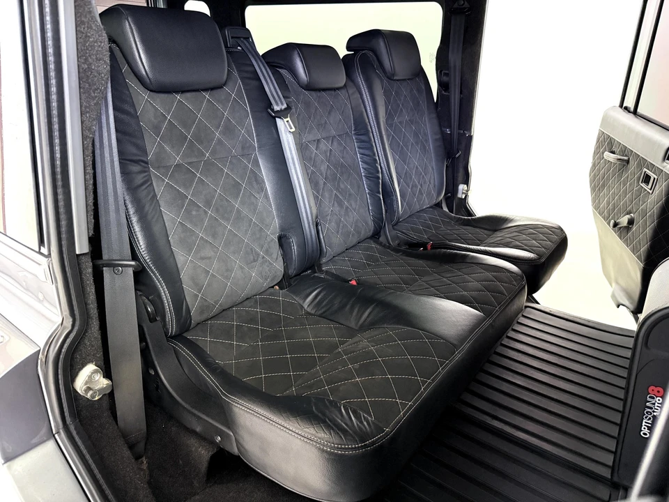 2000 Land Rover Defender 110 - Image 17 of 21