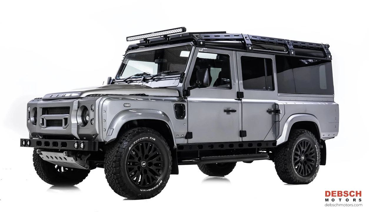 2000 Land Rover Defender 110 - Image 3 of 21