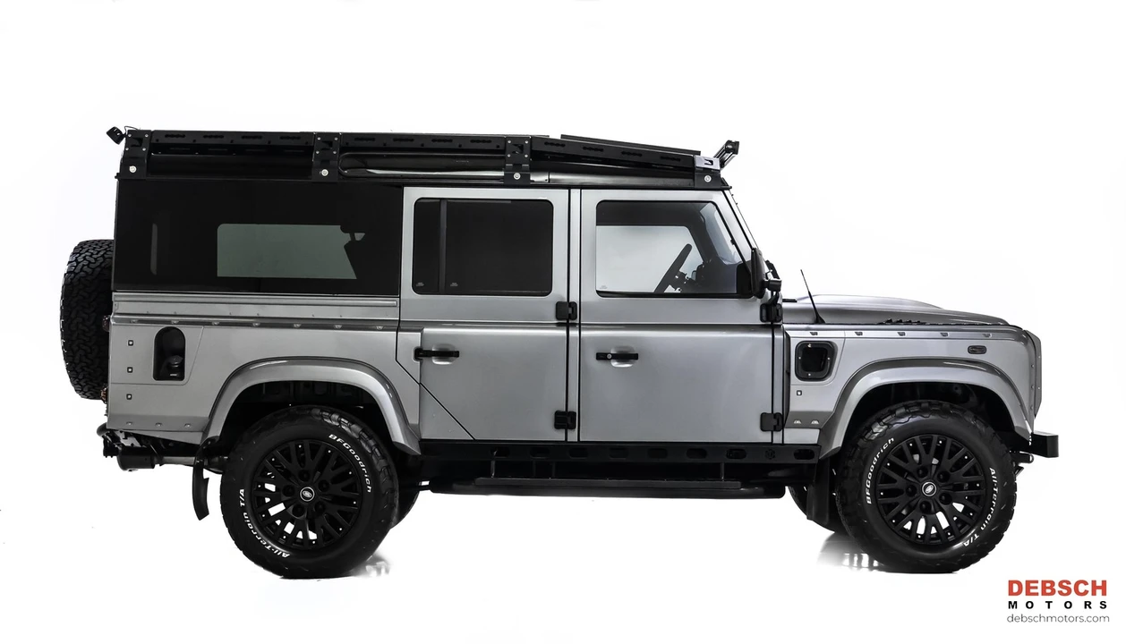 2000 Land Rover Defender 110 - Image 6 of 21