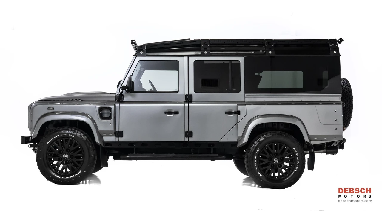 2000 Land Rover Defender 110 - Image 7 of 21